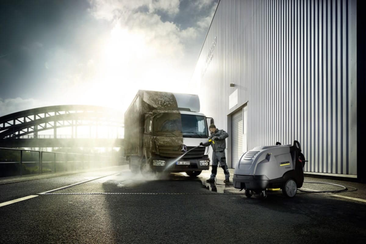 Industrial cleaning services